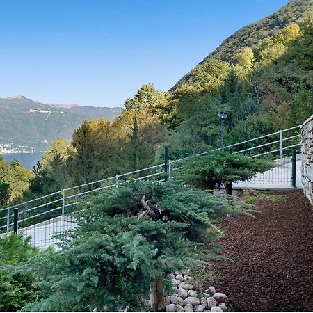 Appartamento 3 Il Tornante Nesso Luaran gambar