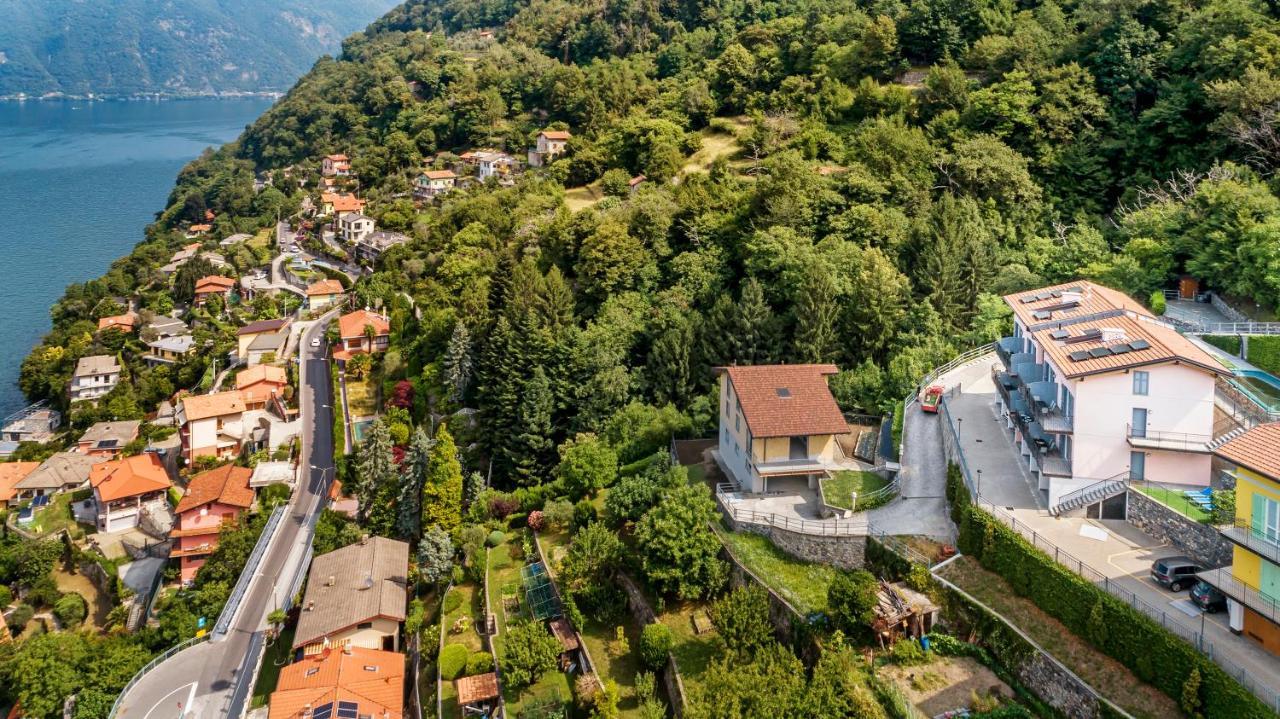 Appartamento 3 Il Tornante Nesso Luaran gambar